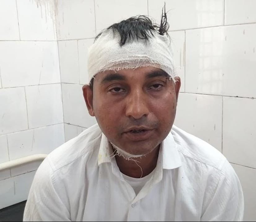 देवास से दर्शन कर घर लौट रहे परिवार से सिया घाट पर लूट