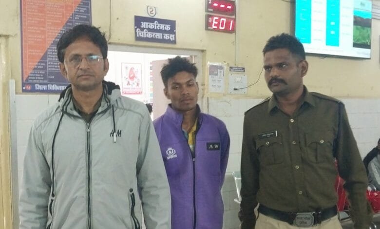 युवति से दोस्ती कर दुकान संचालक ने किया दुष्कर्म