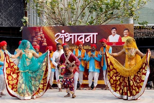 “संभावना’’ गतिविधि में हुई भोजपुरी गायन एवं नृत्य प्रस्तुति