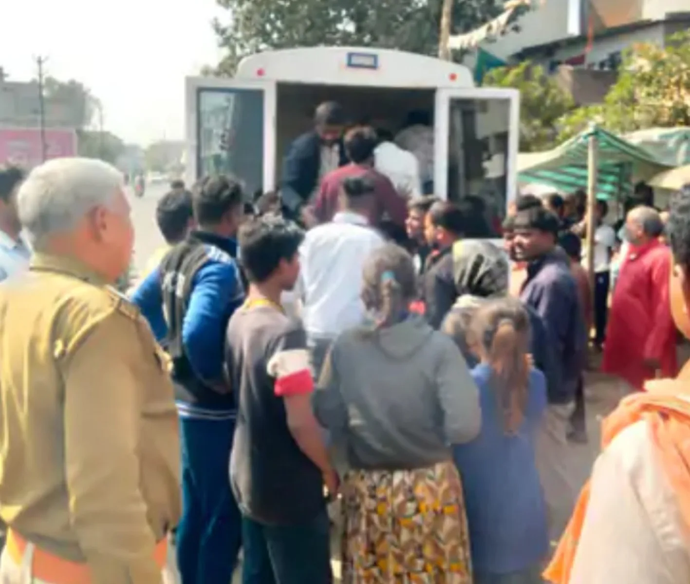 २६ वर्षीय महिला ने देर रात फांसी लगाकर की आत्महत्या
