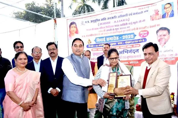 अपने अनुभव से अन्य लोगों का मार्ग करें प्रशस्त : उप मुख्यमंत्री श्री देवड़ा