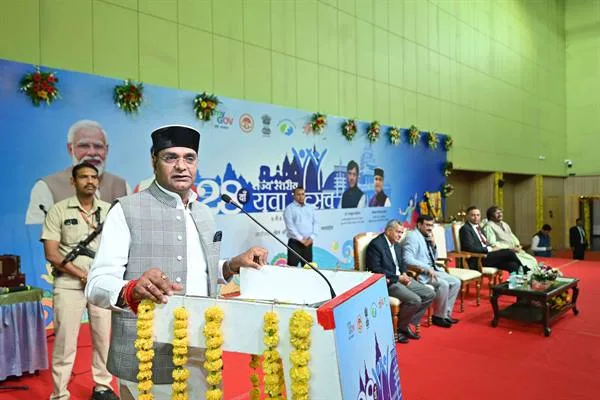 युवा शक्ति की सहभागिता से होगा विकसित भारत का निर्माण: खेल मंत्री श्री सारंग