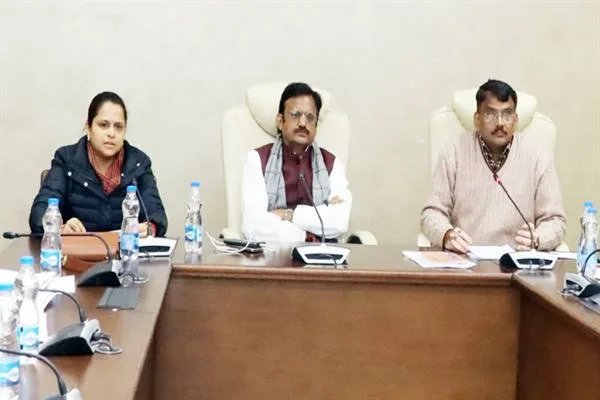 उप मुख्यमंत्री श्री शुक्ल की अध्यक्षता में राज्य एसिस्टेडेड रिप्रोडक्टिव टेक्नोलॉजी एवं सरोगसी बोर्ड की बैठक हुई