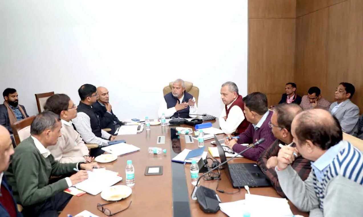 ट्रांसमिशन लाइन की ट्रिपिंग रोकने करें समुचित कार्यवाही : ऊर्जा मंत्री श्री तोमर