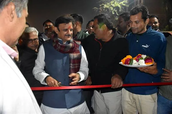 उप मुख्यमंत्री श्री शुक्ल ने बीहर नदी में 2 करोड़ से अधिक लागत से निर्मित निषादराज घाट का किया लोकार्पण