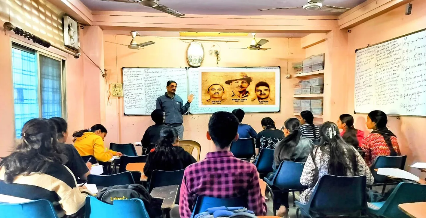 14 फरवरी देश के इतिहास में काला दिवस