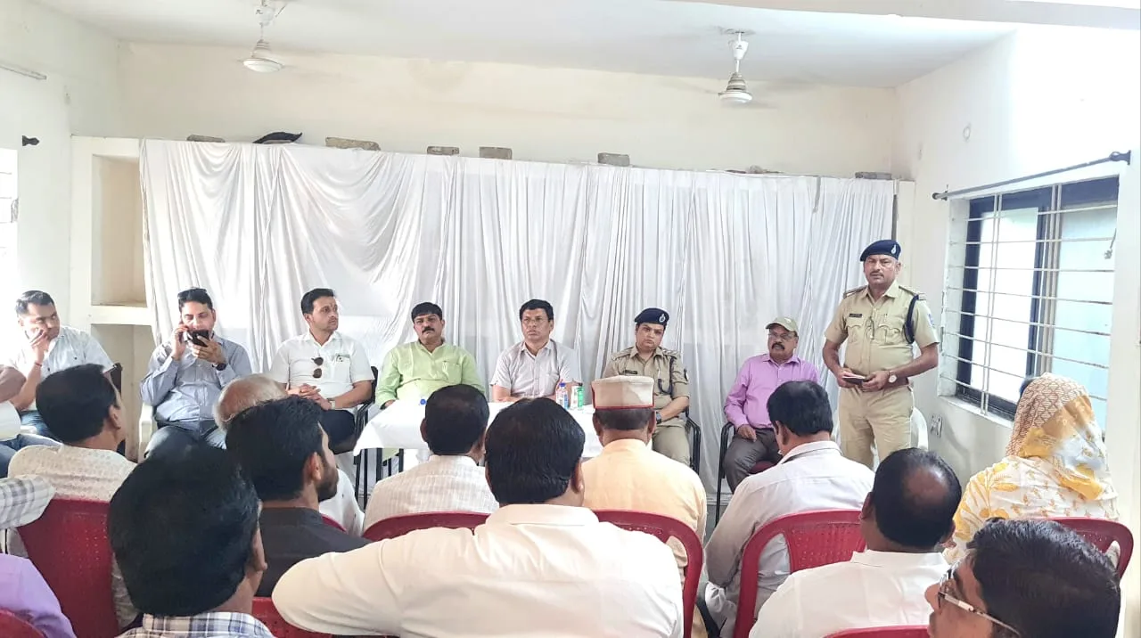 भाई चारे के साथ मनाए त्यौहार- विवाद की स्थिति में पुलिस को दे सूचना-एसडीओपी रावत