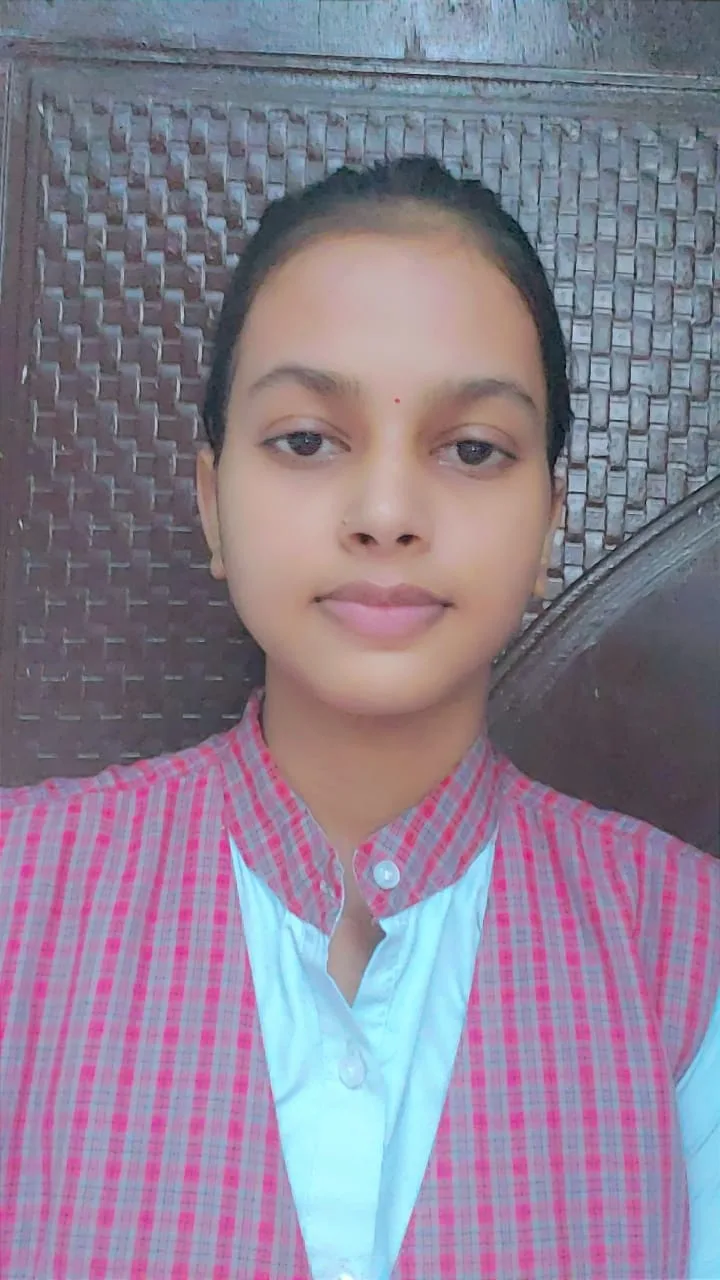 छात्रा ने किया विद्यालय का नाम रोशन