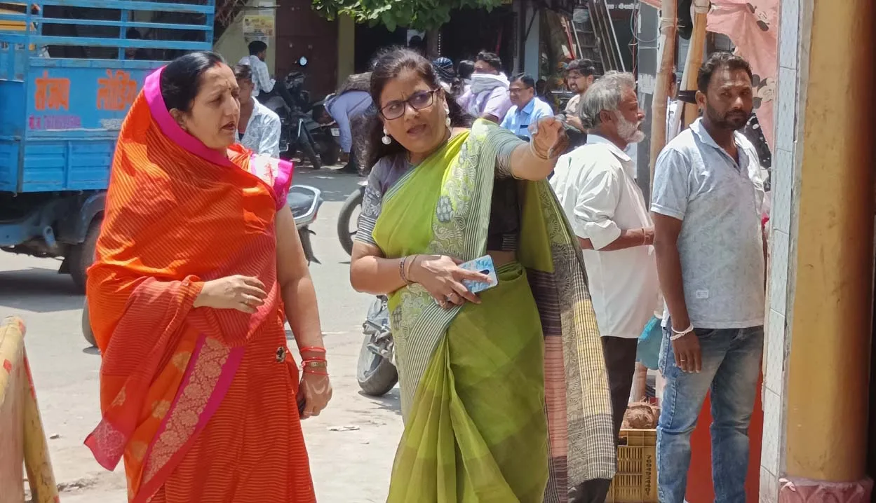 विधायक दोगने ने रिद्धनाथ घाट निर्माण का किया निरीक्षण