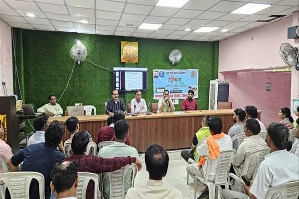 भू-जल स्तर बढ़ाने के लिये खेत-तालाब और अन्य तालाबों को प्राथमिकता तालाब बनने से बढ़ेगा भू-जल स्तर