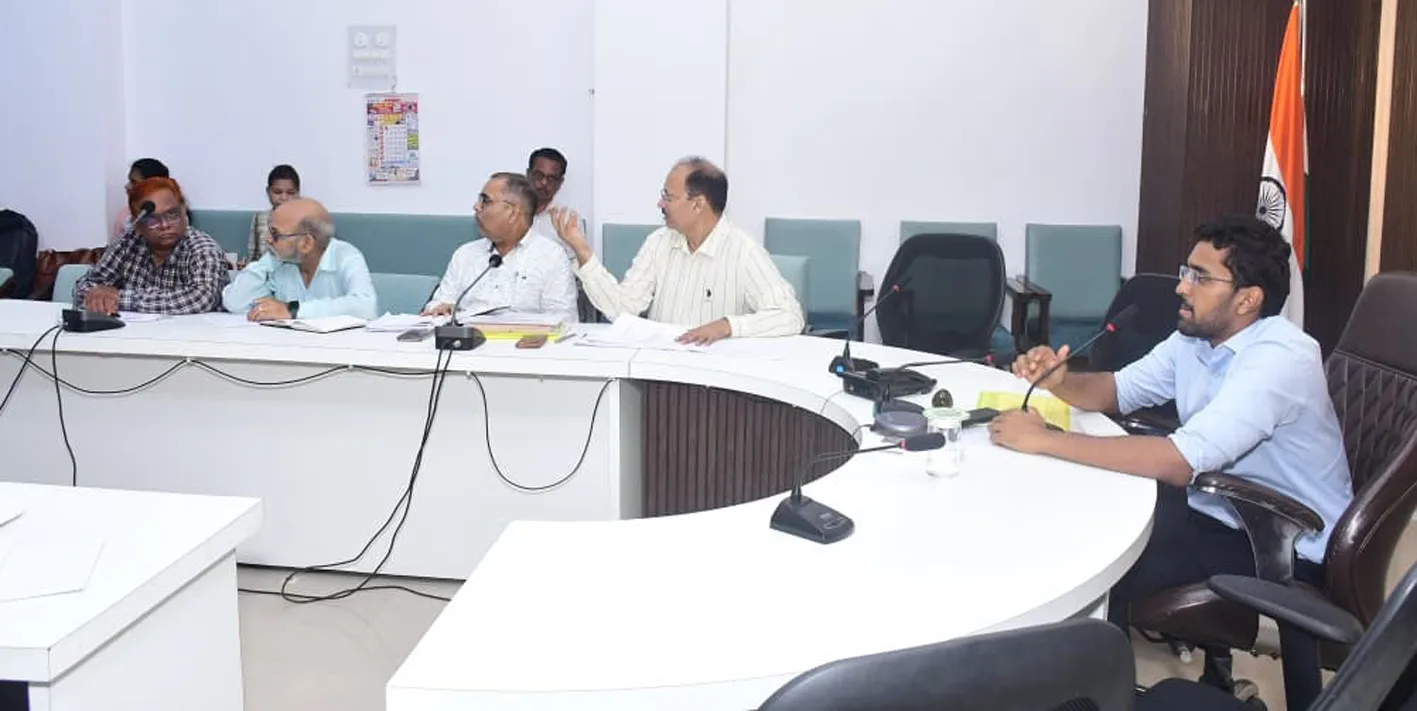 सभी बच्चों एवं गर्भवती महिलाओं का अनिवार्य रूप से फालोअप लें