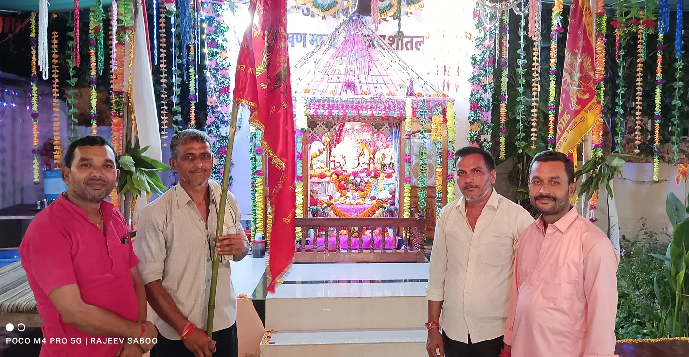 लगातार 4 वर्षों से…जाखण माता मंदिर पर चढ़ा रहे निशान