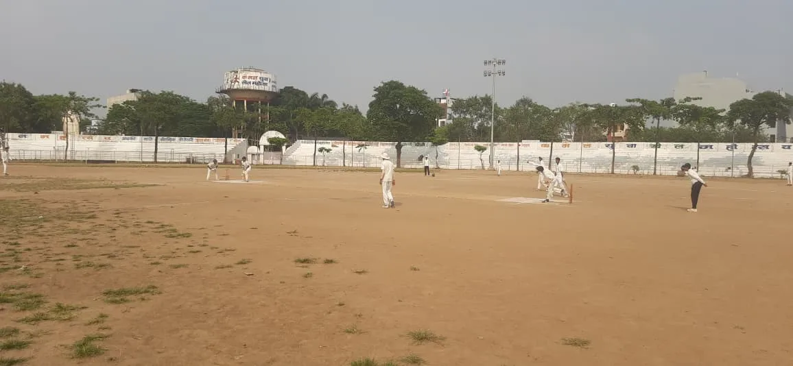 नेहरू स्टेडियम में हुई संभाग स्तरीय शालेय क्रिकेट प्रतियोगिता  