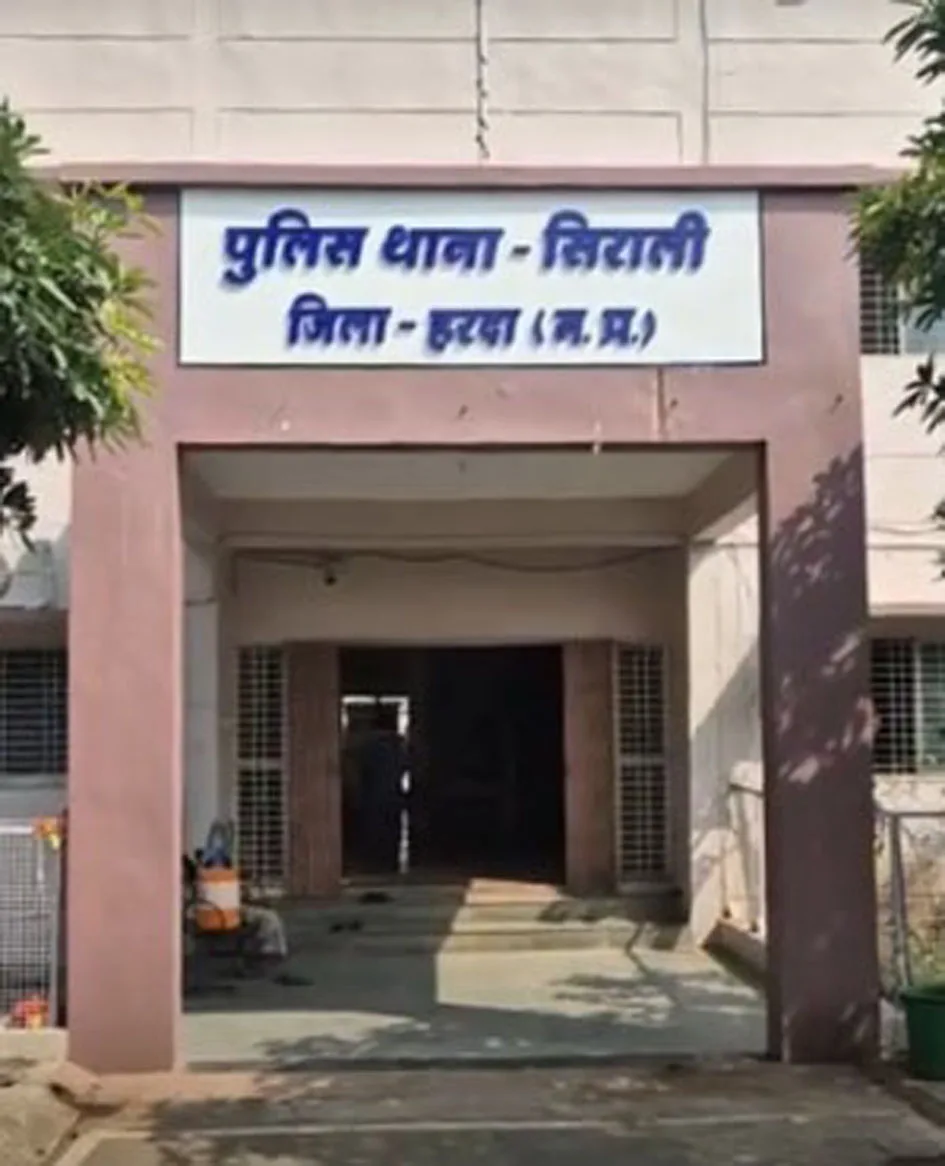 स्कूल जा रहे 9वीं के दो छात्र लापता, पुलिस कर रही तलाश