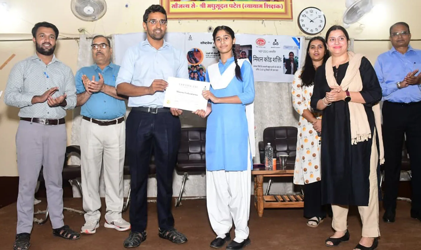शासकीय विद्यालयों के छात्रों के लिए प्रारम्भ हुआ ‘मिशन कोड शक्ति-हरदाÓ