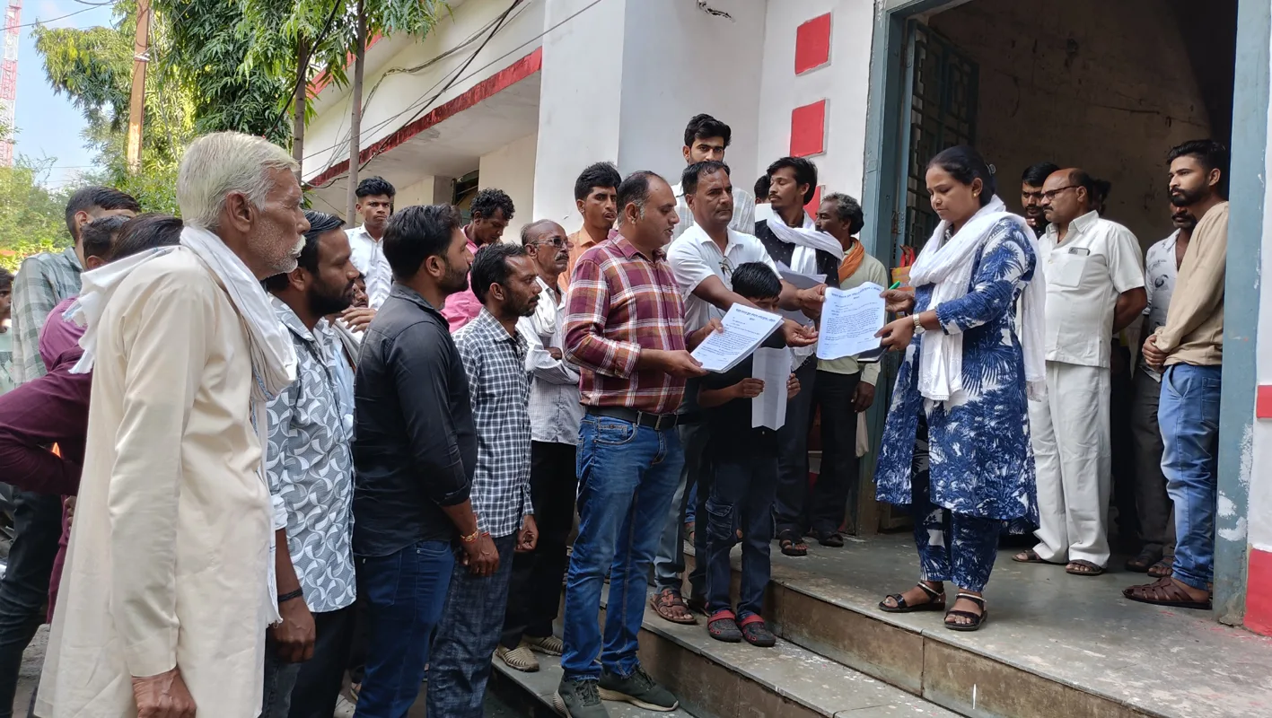 कर्ज के बोझ तले किसान ने की आत्महत्या