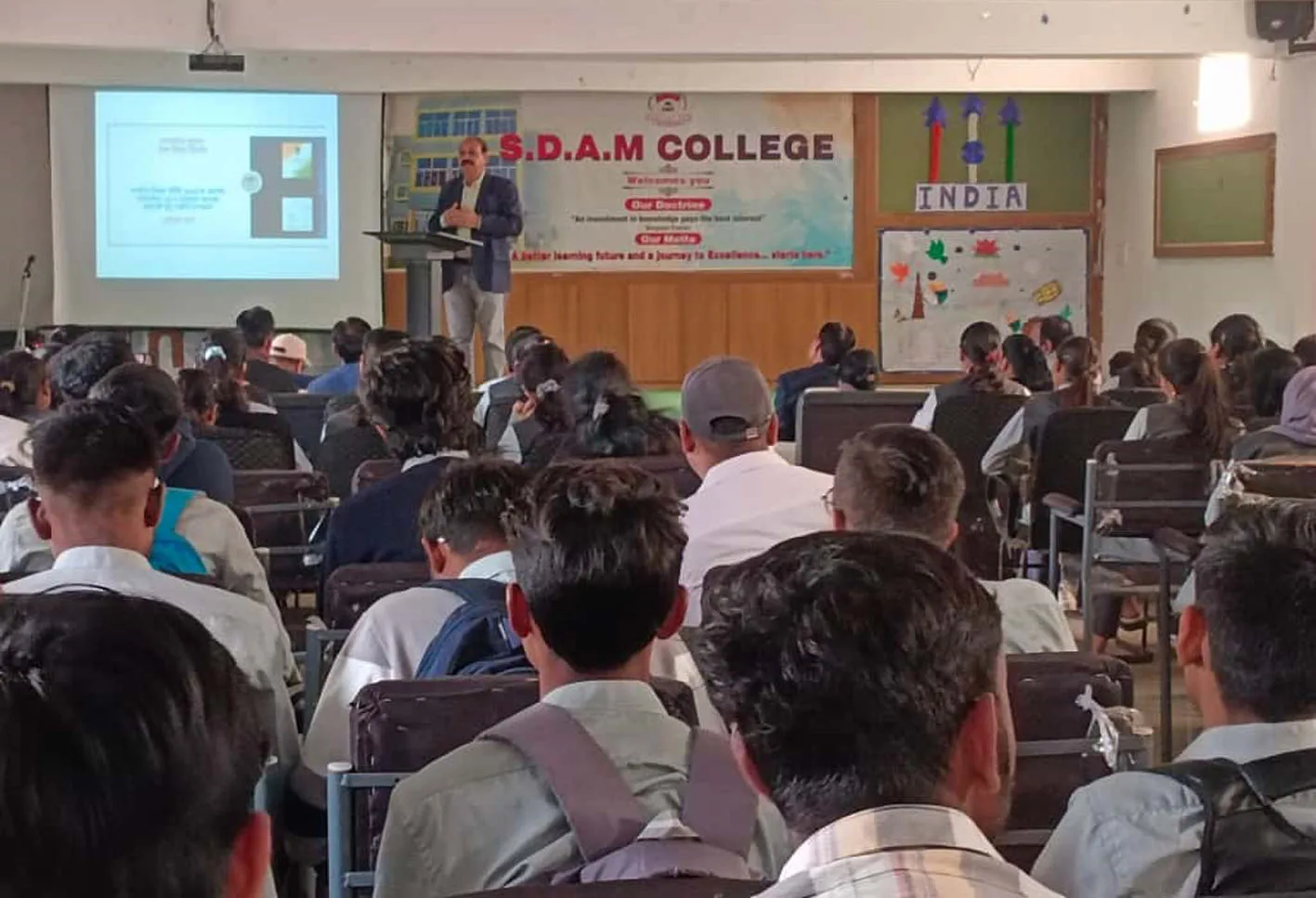 संकुल केंद्र पर 260 विद्यार्थियों ने दी ओलंपियाड परीक्षा