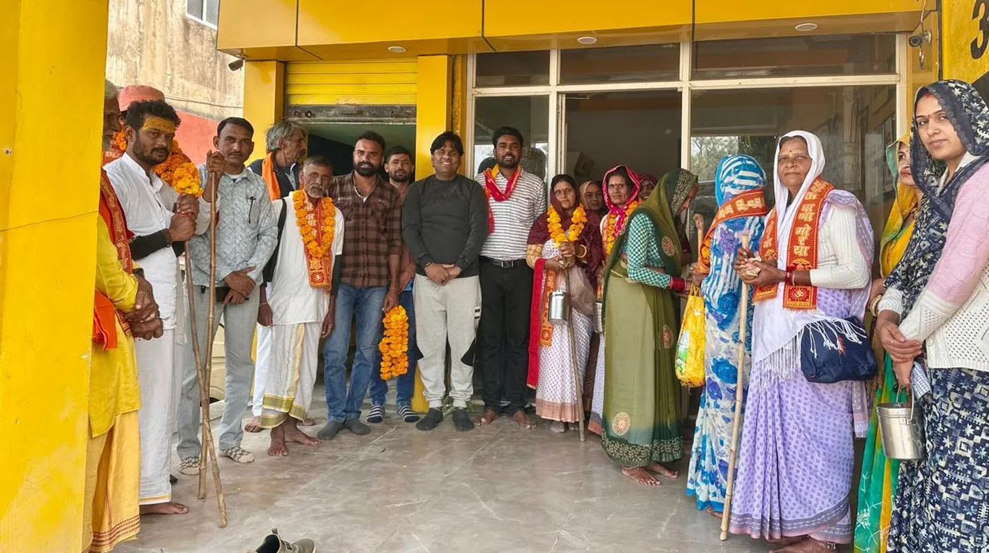 नदी घाट का किया औचक निरीक्षण, लिया कार्य का जायजा