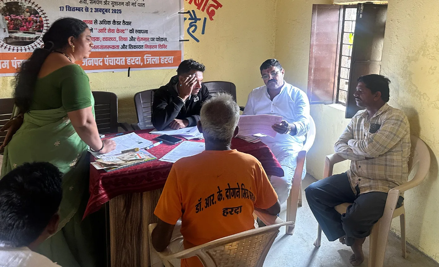 एसआईआर में गरीब परिवारों के साथ हो रहा अन्याय