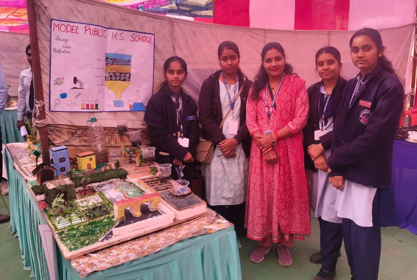 मॉडल पब्लिक स्कूल ने वर्किंग मॉडल में प्राप्त किया प्रथम स्थान