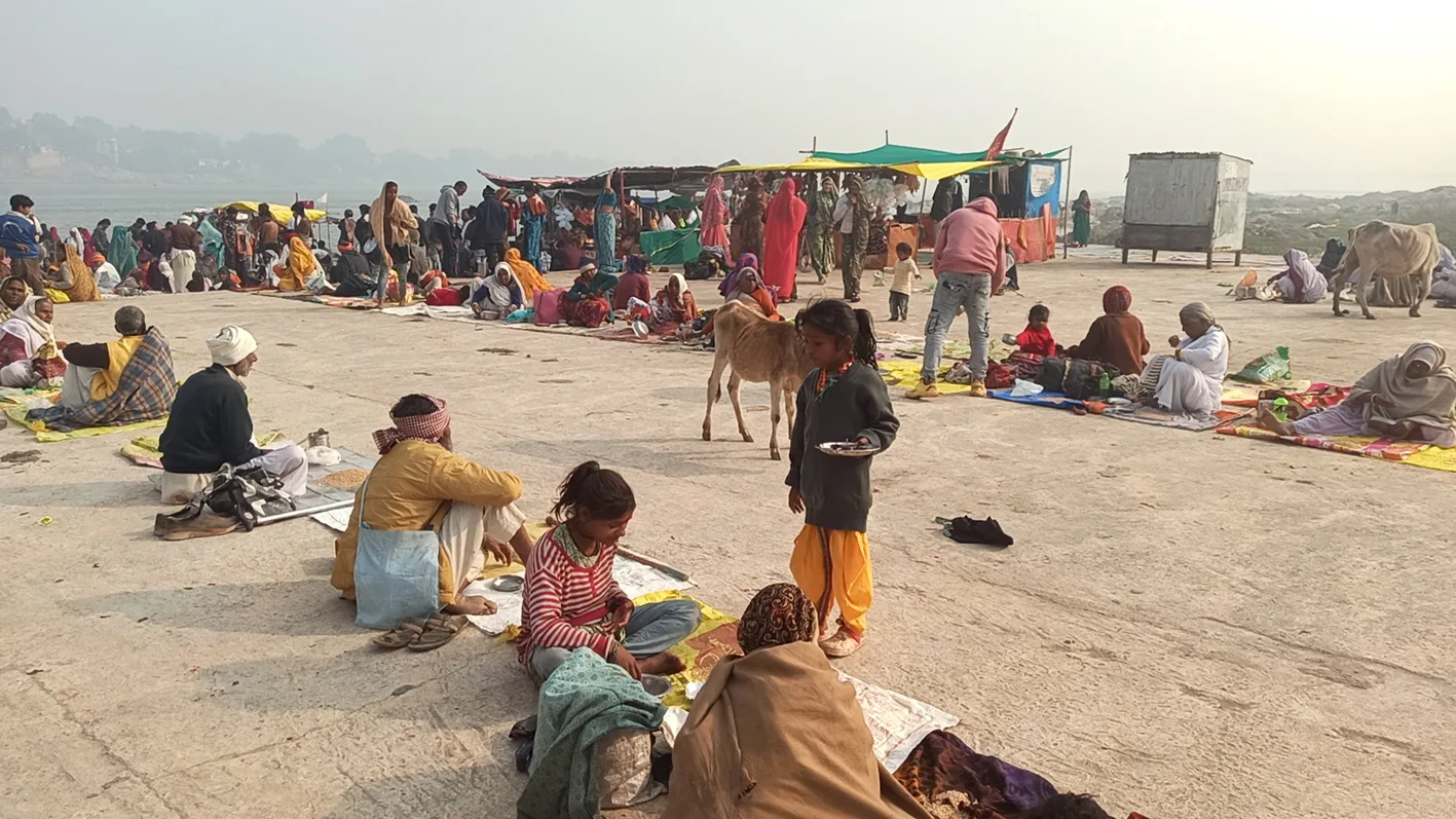 शीतलहर पर भारी पड़ी आस्था  