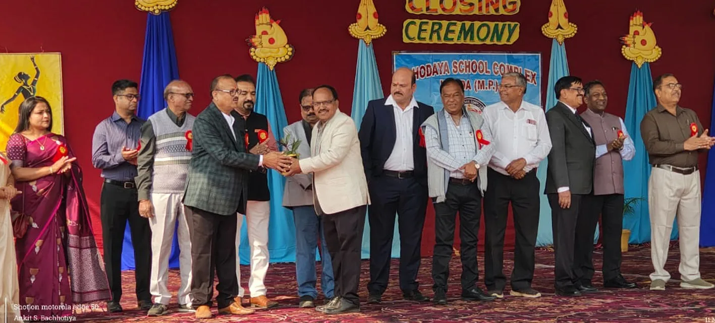 सीबीएसई स्कूलों की व्यक्तित्व विकास प्रतियोगिता का समापन  