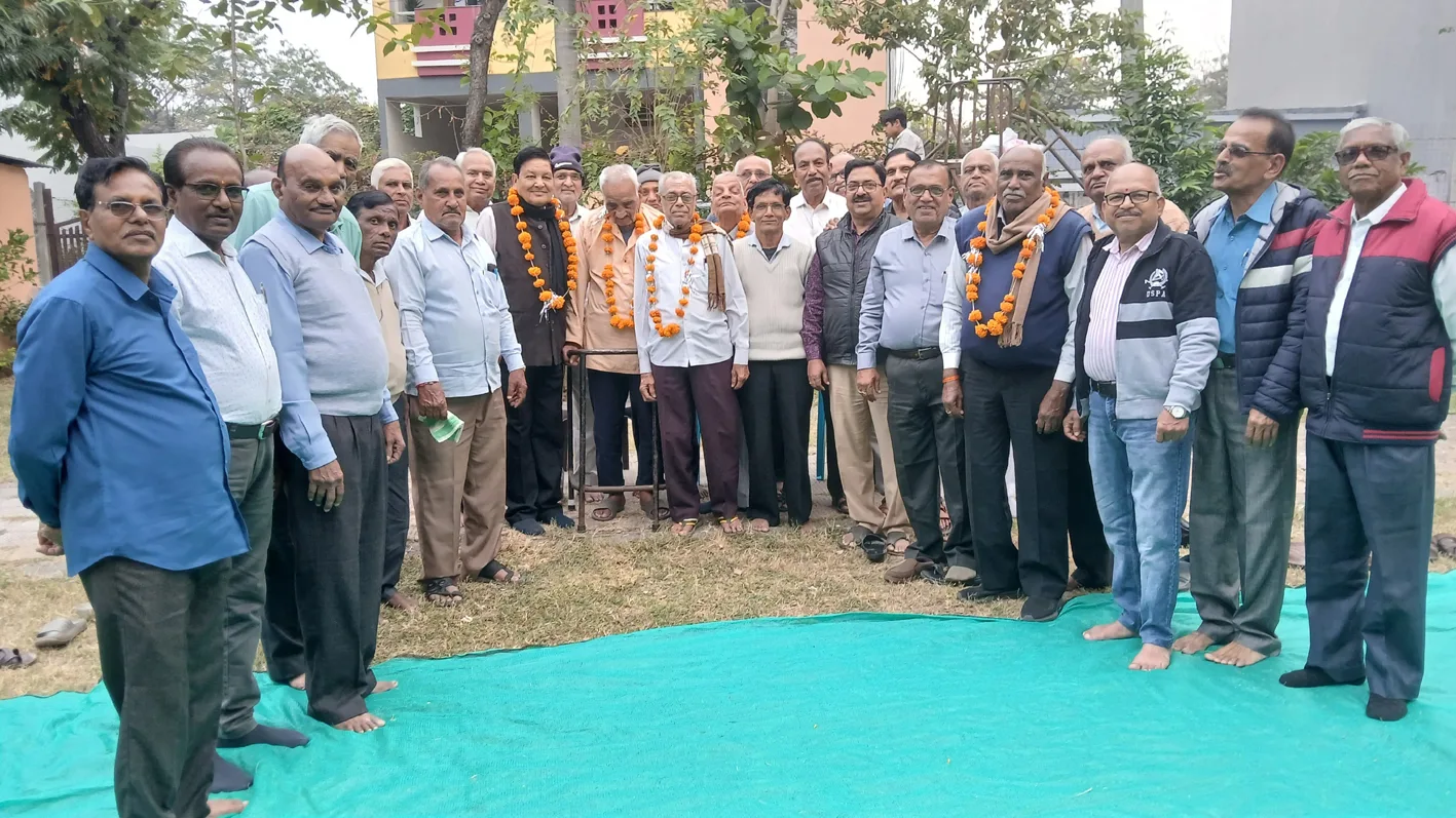 प्रोग्रेसिव पेंशनर्स एसोसिएशन ने मनाया दीपावली मिलन समारोह