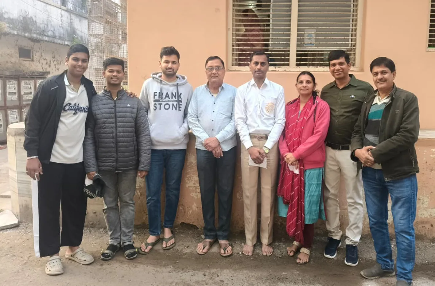 खिरकिया चतुर्मास कर जैन साध्वियों का चारखेड़ा में मंगल प्रवेश