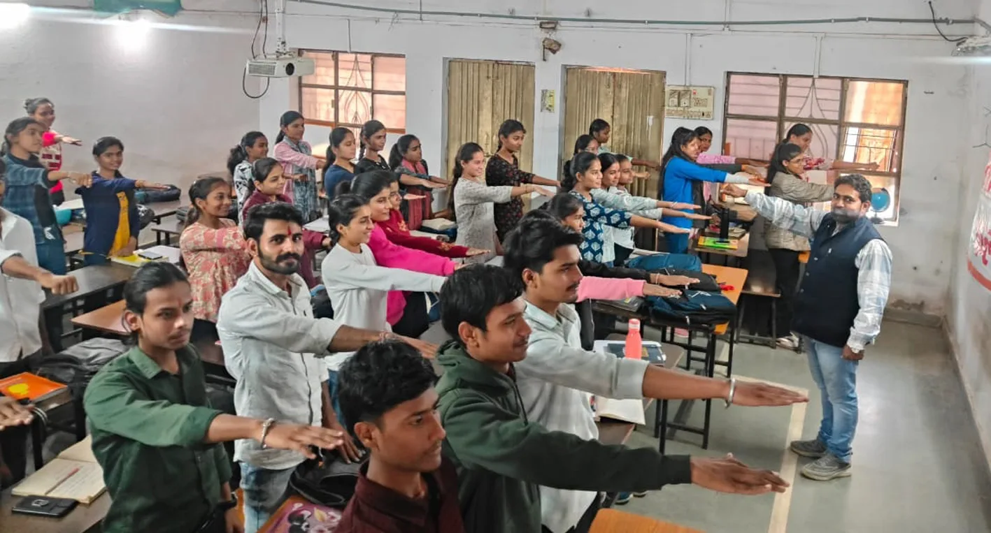 जन अभियान परिषद और नवांकुर संस्था ने मनाया संविधान दिवस