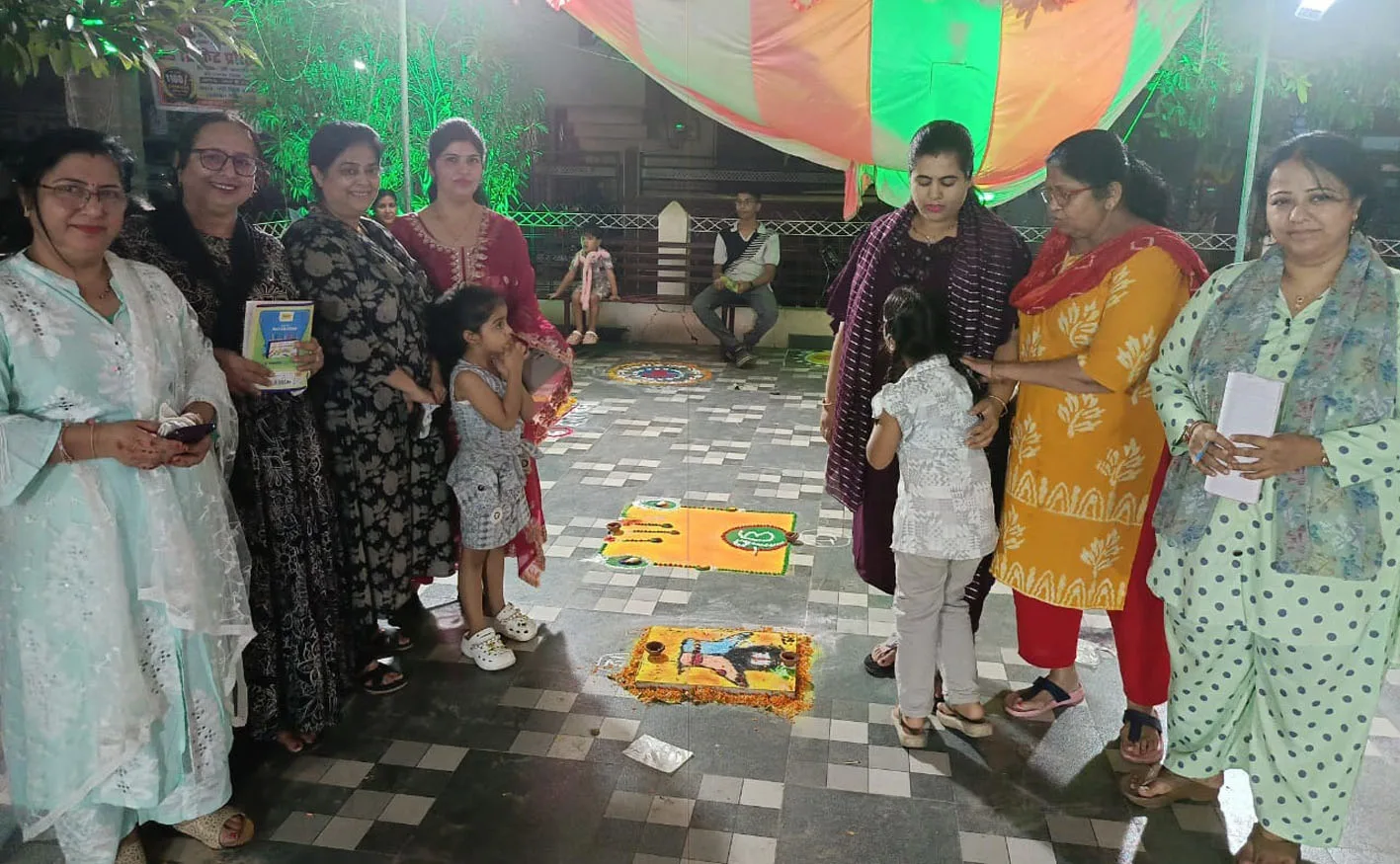 गुरु नानक जयंती पर रंगोली प्रतियोगिता आयोजित