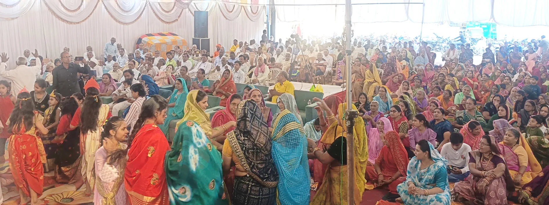 श्रीरामकथा में चरित्र निर्माण, कर्तव्य बोध, पर्यावरण व राष्ट्र निर्माण का भी संदेश