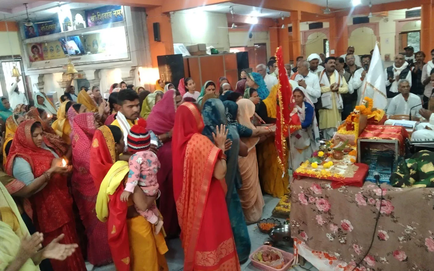 गुप्तेश्वर मंदिर में श्रीराम कथा के तीसरे दिन जनकपुर प्रवास का मनोहारी प्रसंग सुनाया