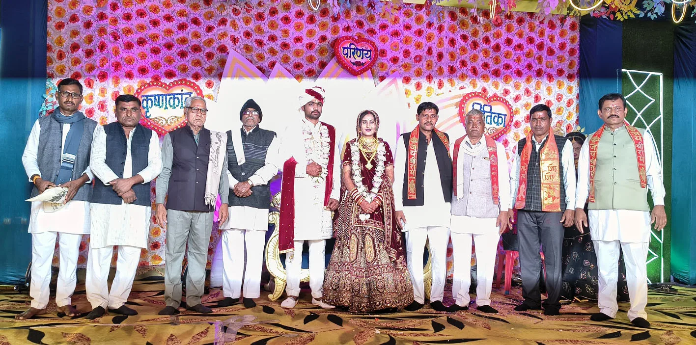 दहेज के स्थान पर केवल श्रीफल लेकर पेश की अनोखी मिसाल