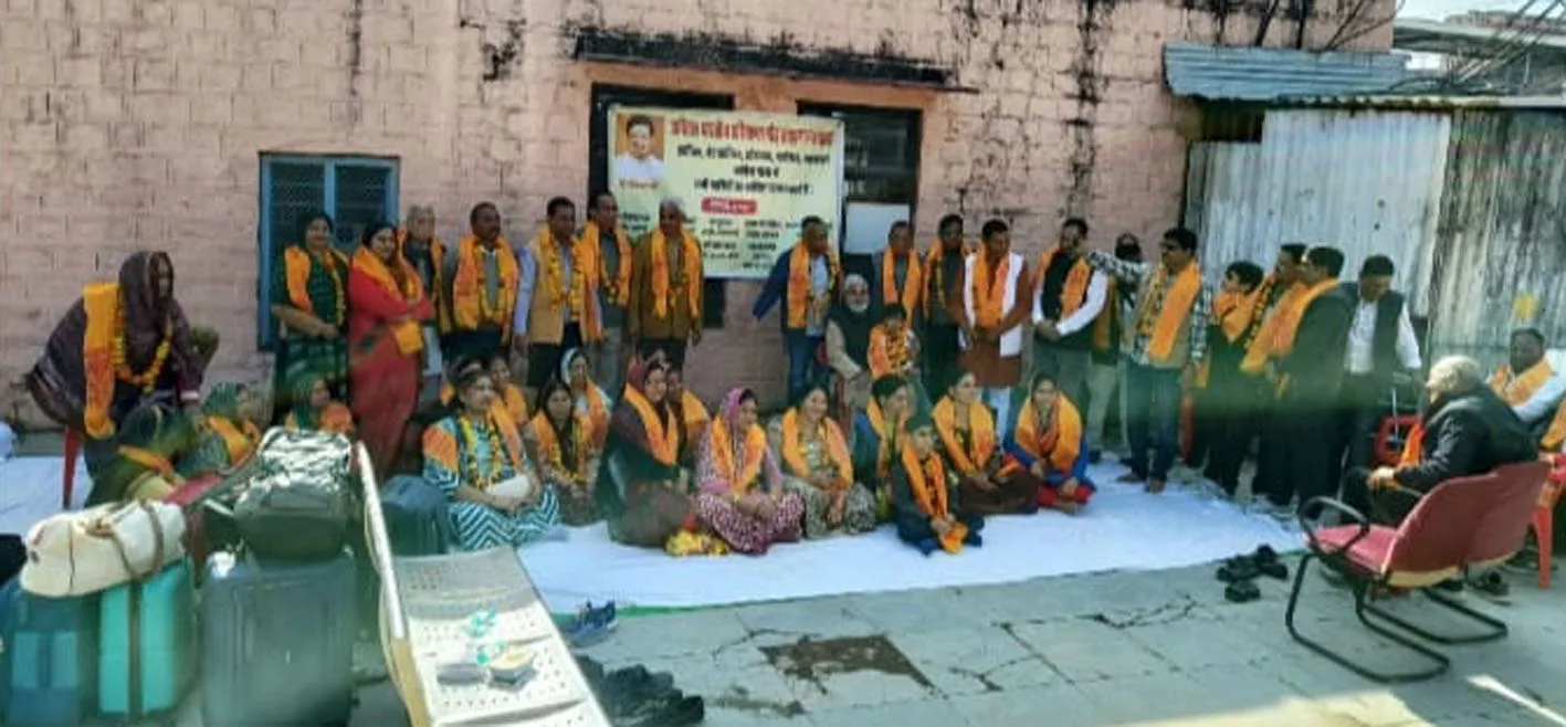 कोटा से महाकाल, सोमनाथ, द्वारका व नागेश्वर तीर्थयात्रा पर 65 सदस्यीय दल रवाना