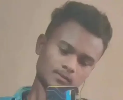 पहाड़ी पर मिला युवक का शव