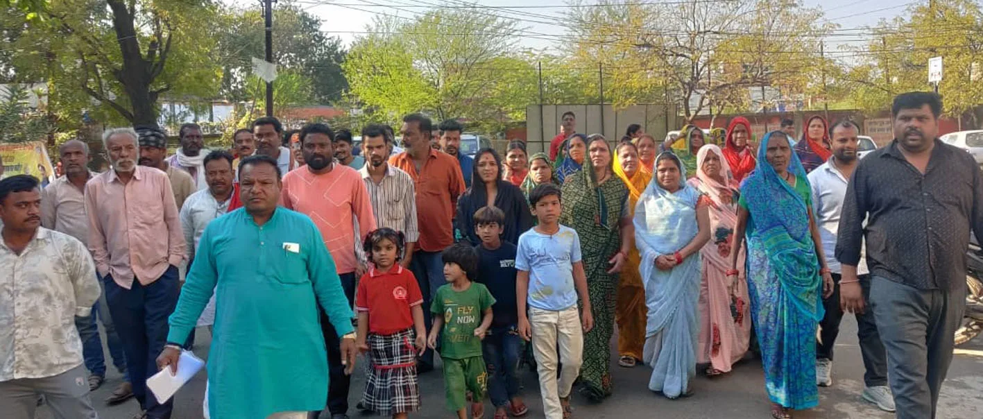 गंदगी से हलाकान वार्डवासी