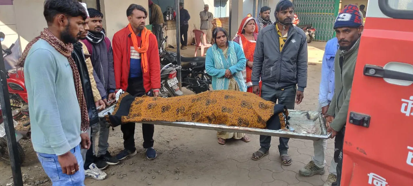 जहरीला पदार्थ खाने से महिला की मौत