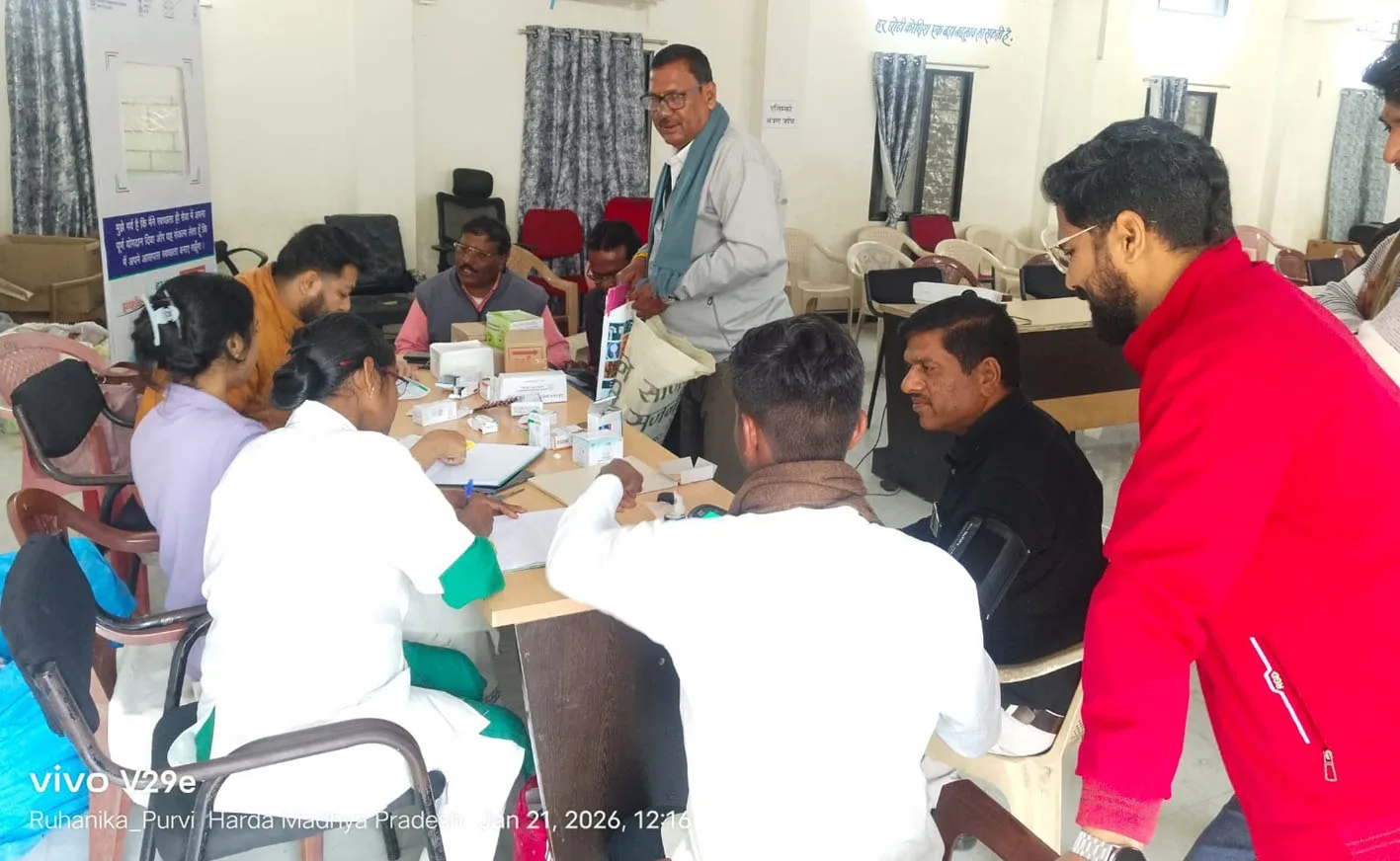 शिविर लगाकर किया अधिकारी-कर्मचारियों का स्वास्थ्य परीक्षण  