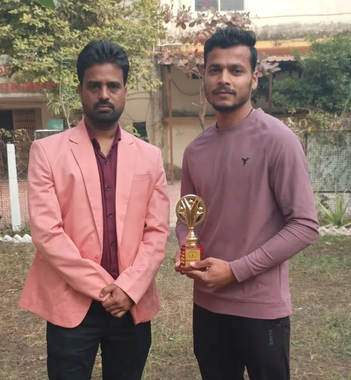 ऑल इंडिया इंटर यूनिवर्सिटी क्रिकेट प्रतियोगिता में दिगंबर सूर्यवंशी का चयन