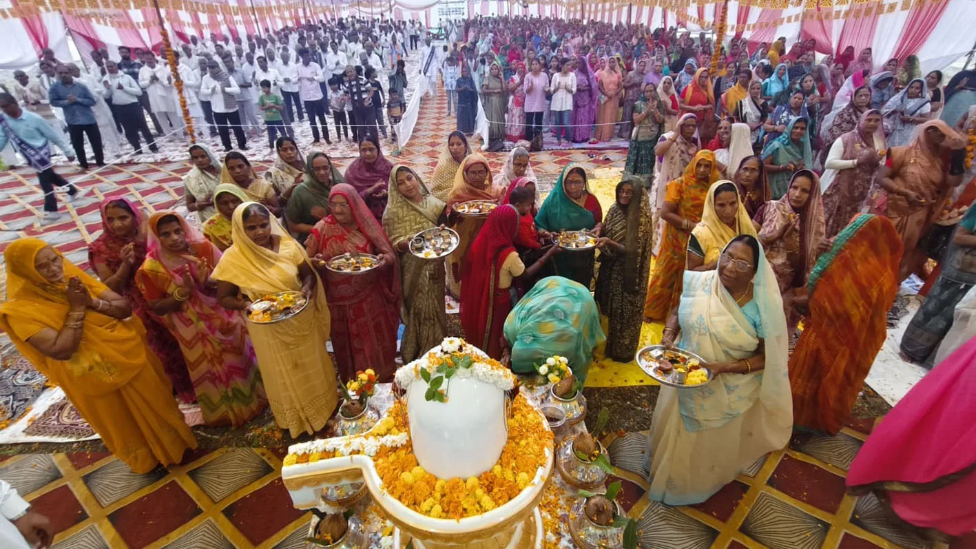 शिवमहापुराण ज्ञान यज्ञ का विश्राम दिवस श्रद्धा व ज्ञान के साथ संपन्न
