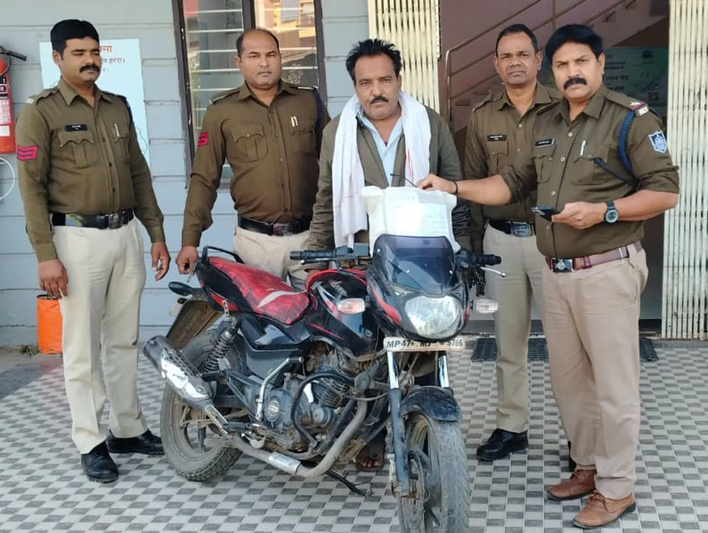 सिविल लाइन पुलिस ने की कार्रवाई …