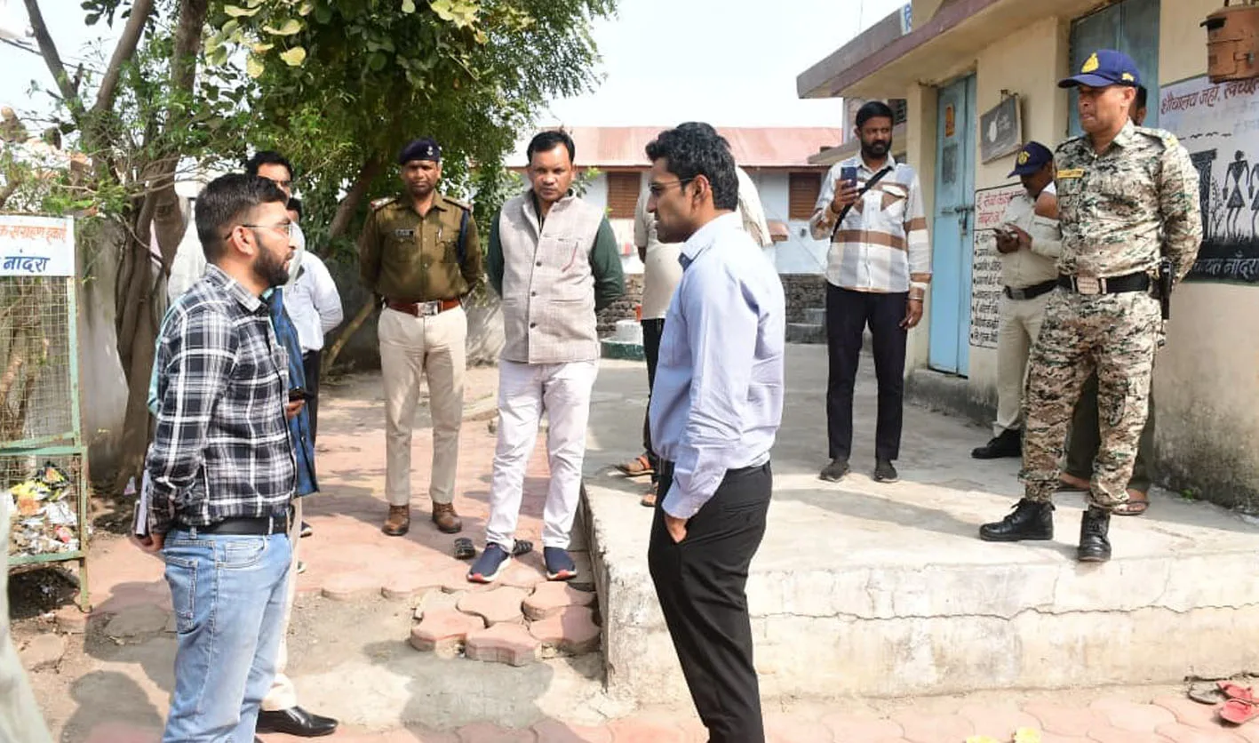 कलेक्टर को नांदरा के प्राथमिक स्कूल में नदारद मिले शिक्षक