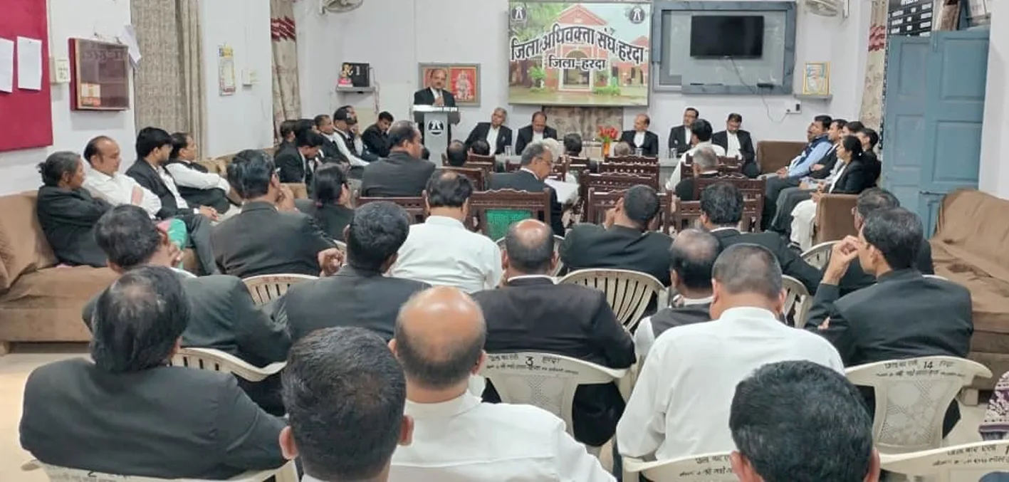 नेशनल लोक अदालत के संबंध में अधिवक्तागण के साथ बैठक संपन्न