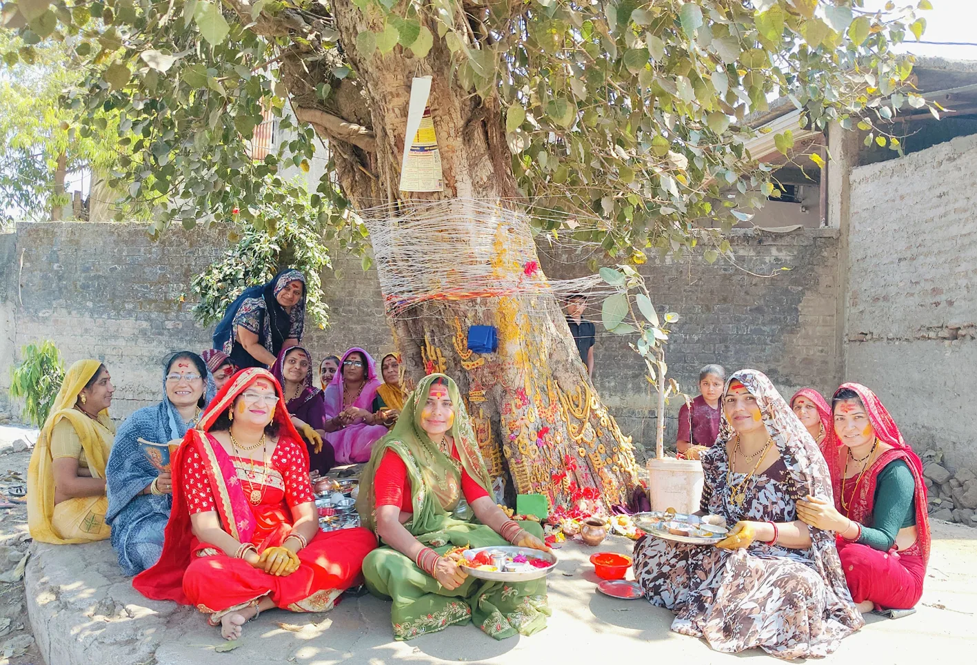 महिलाओं ने किया दशा माता का पूजन