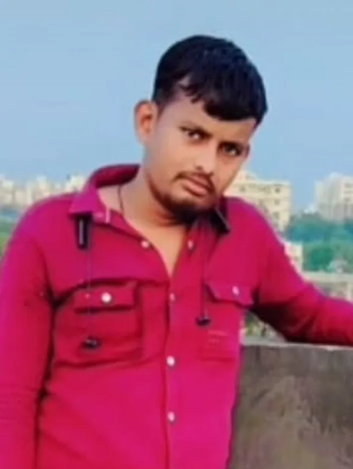 घर में करंट लगने से युवक की मौत