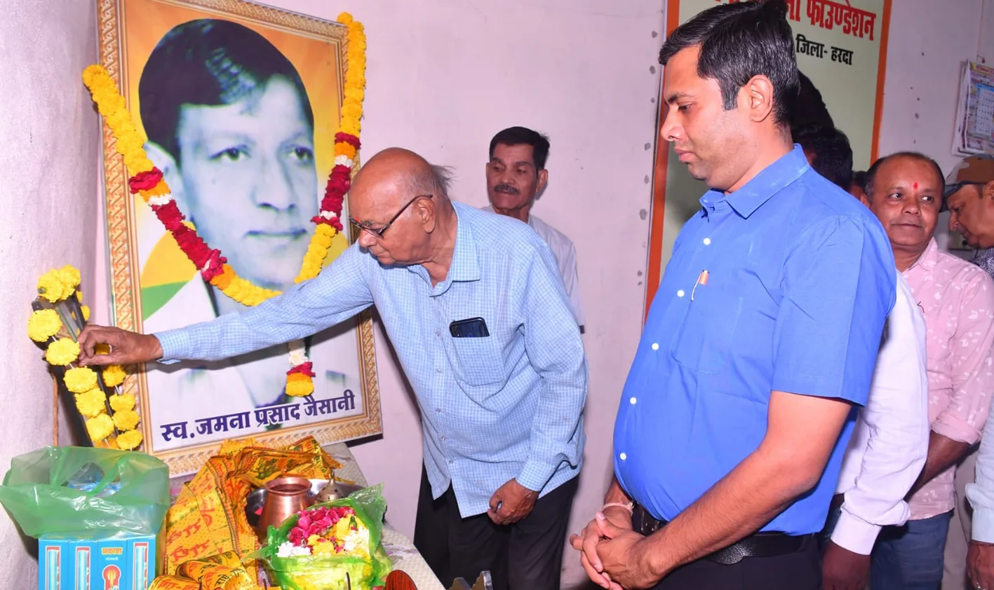 स्व. जमना जैसानी को हरदा ने किया नमन