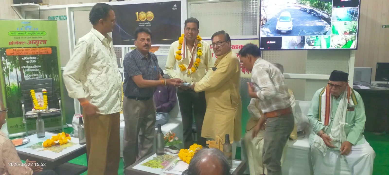 ग़मों का सिलसिला है और मैं हूँ, निगहबां बस ख़ुदा है और मैं हूँ…