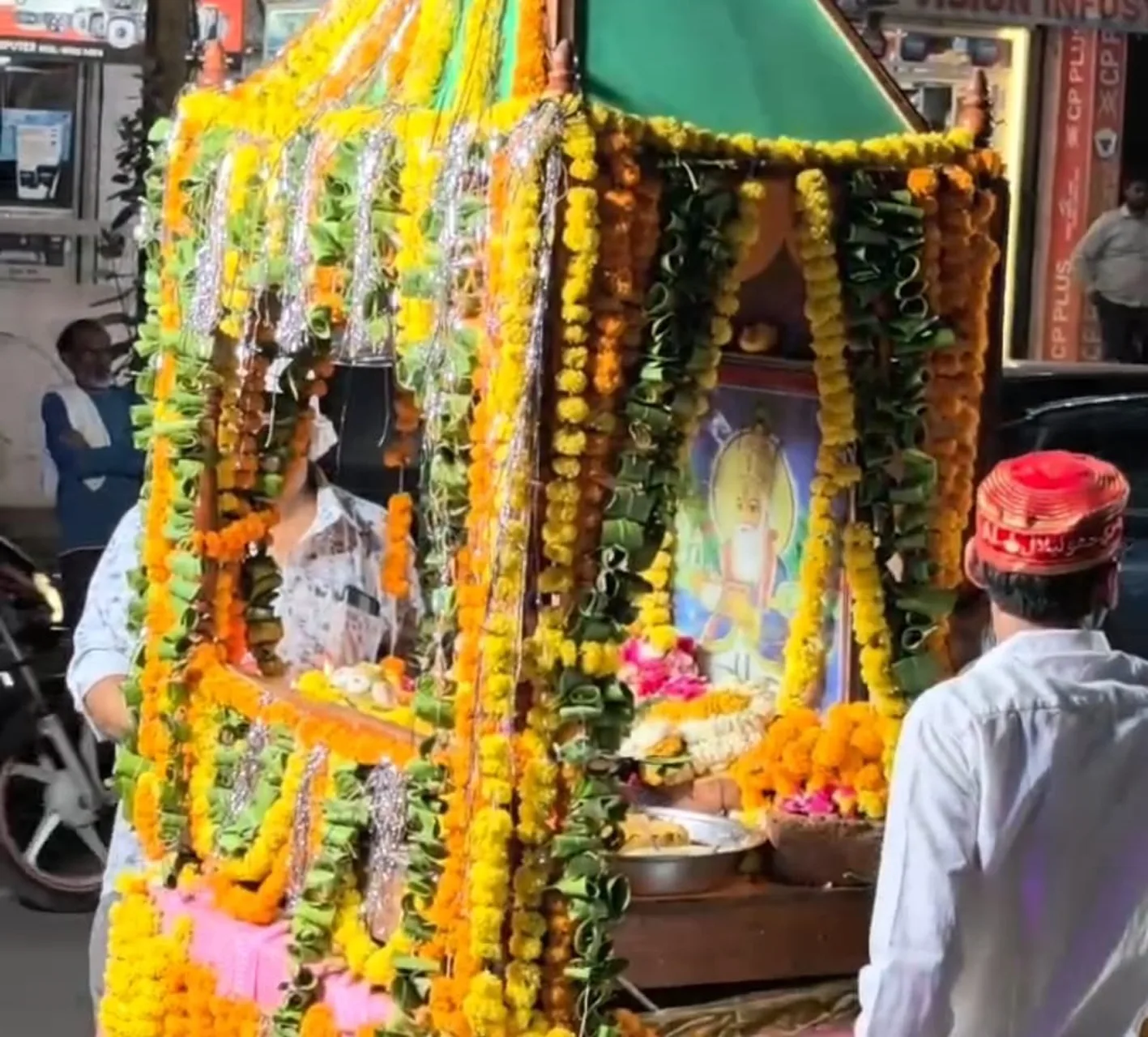 धूमधाम और श्रद्धा के साथ मनाई श्री झूलेलाल जयंती