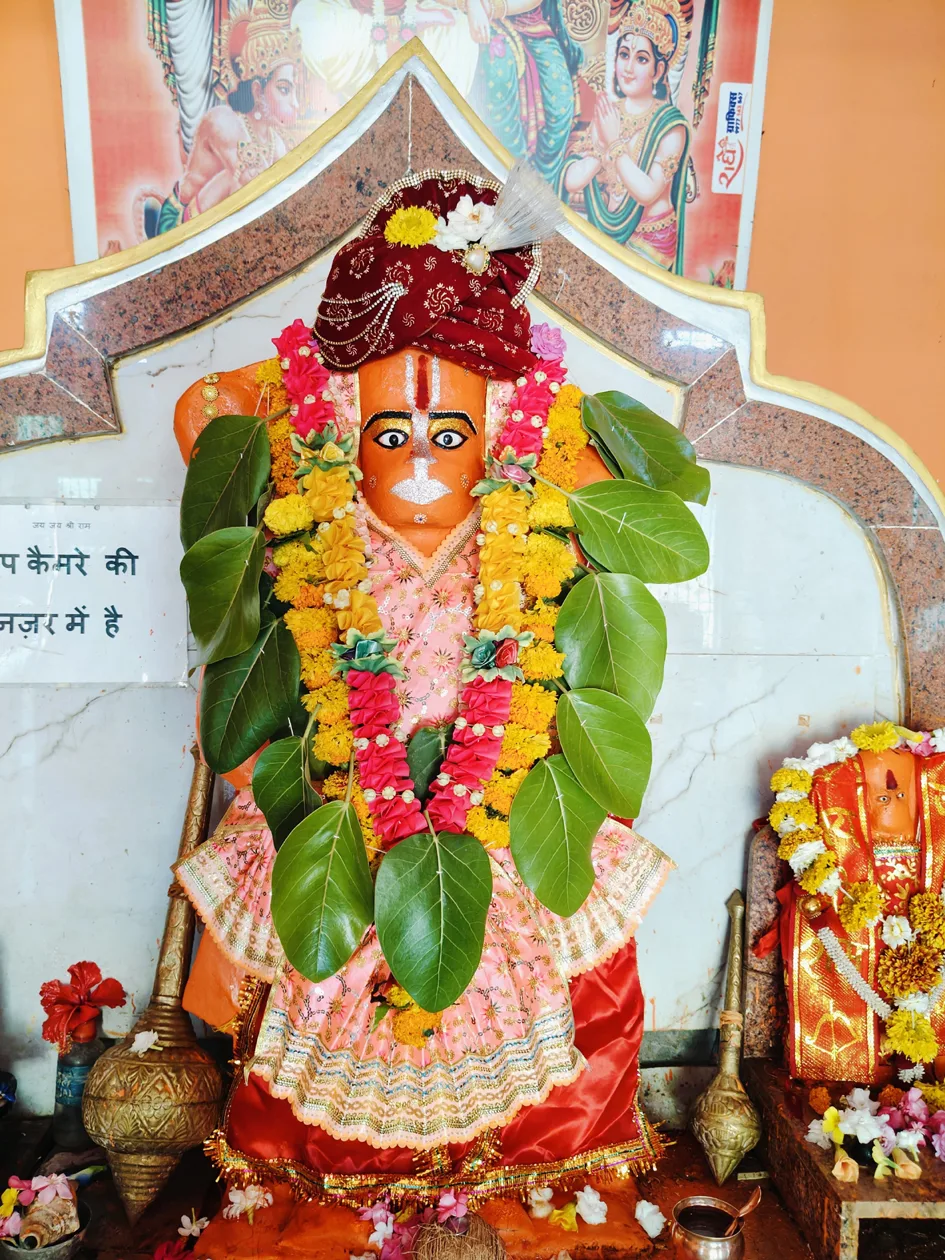 हनुमान मंदिरों में धूमधाम से मना हनुमान प्रकटोत्सव