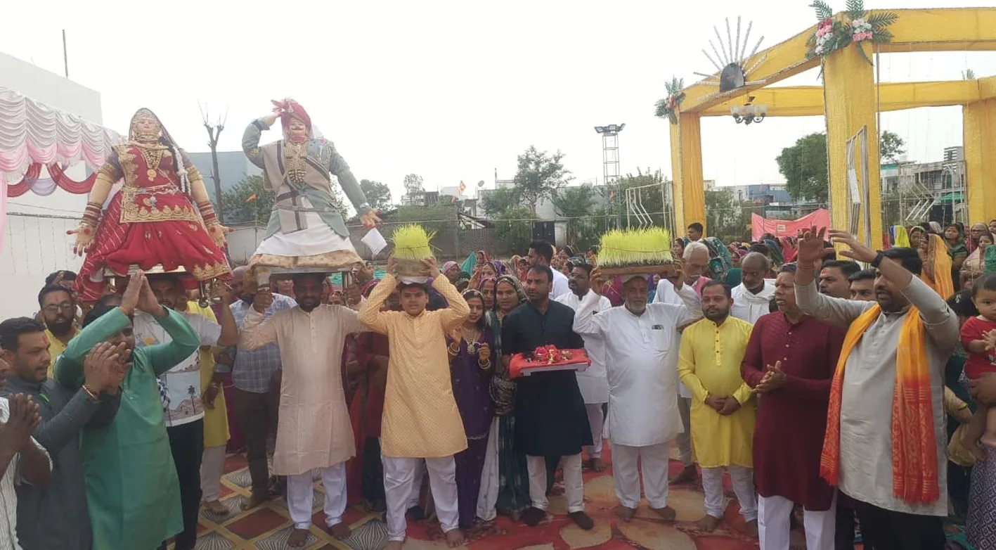 रनुबाई की निकाली शोभायात्रा, गूंजे जयकारे